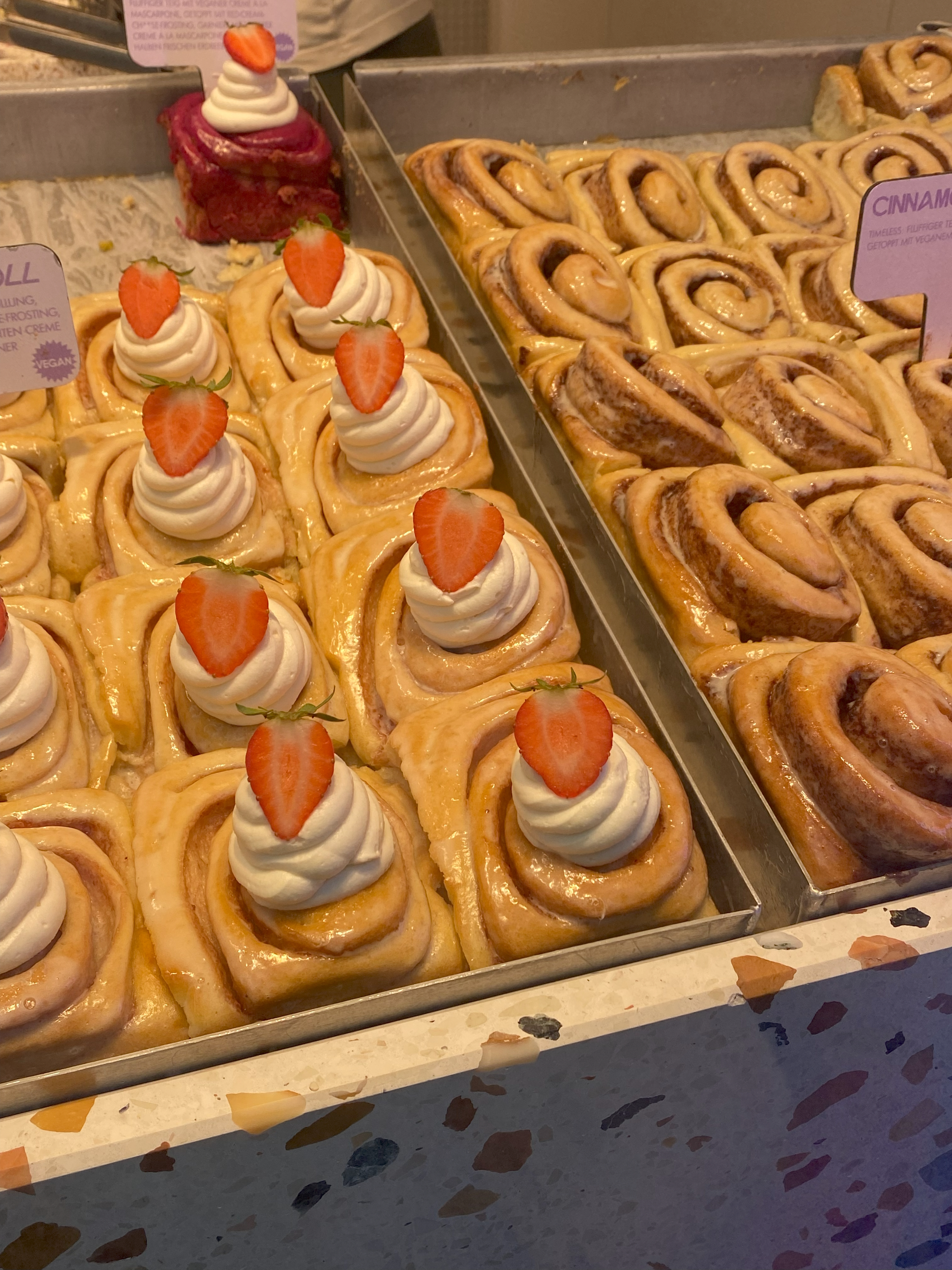 Frische Erdbeerwaffeln